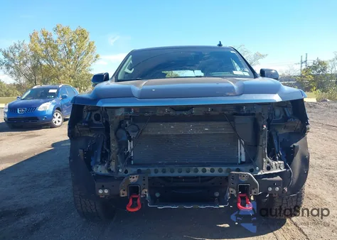 2023 GMC Yukon 4Wd At4 z USA, uszkodzony, nr VIN 1GKS2CKLXPR263649